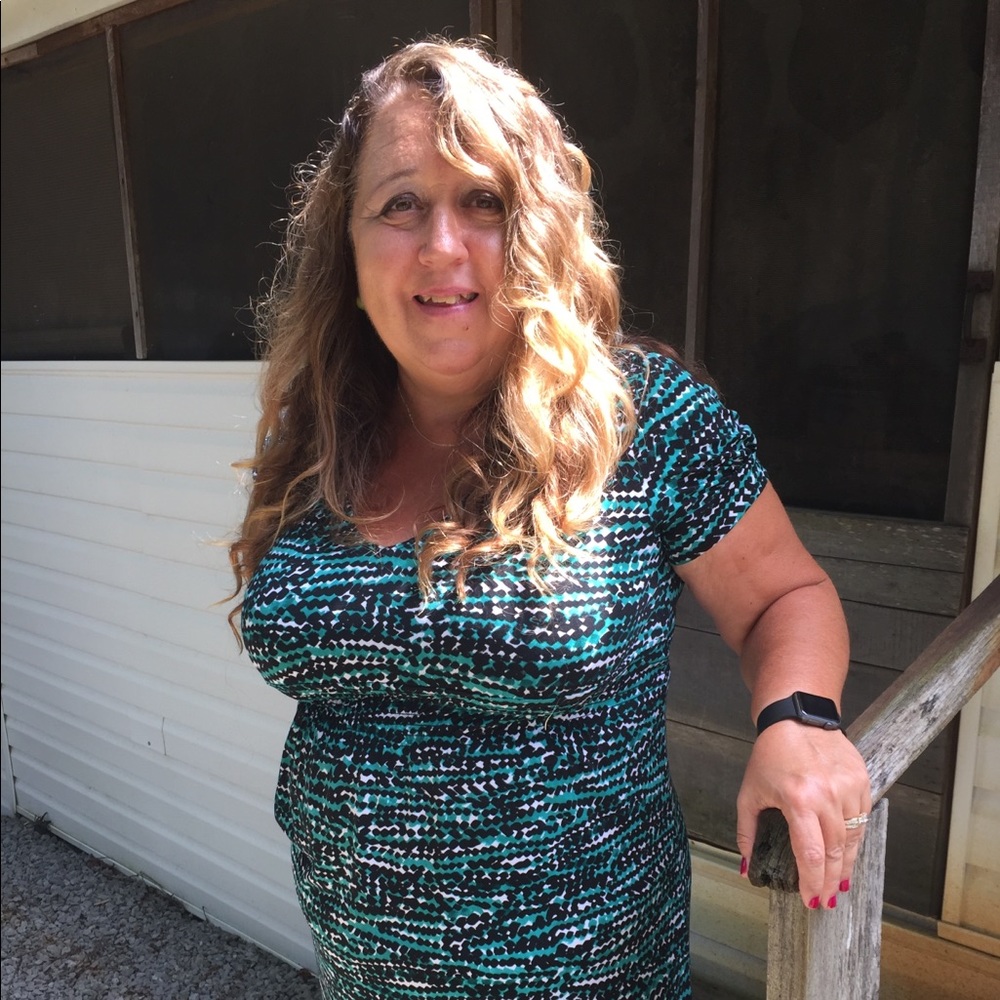 Meet your Posher, Shellie